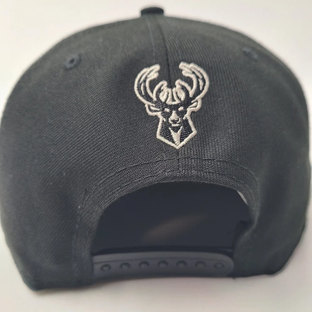 Milwaukee Bucks Hat Snapback New Era 9Fifty Black Sugar Skull Day of the Dead